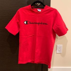 Red Champion logo t shirt